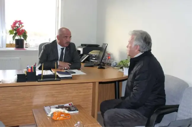 Milletvekili Ilıcalı'dan Sanatçıya Protez Kol Müjdesi