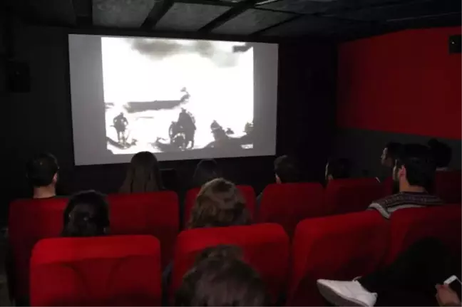 Çanakkale Şehitleri Belgeselleri Buca'da Gösterimde