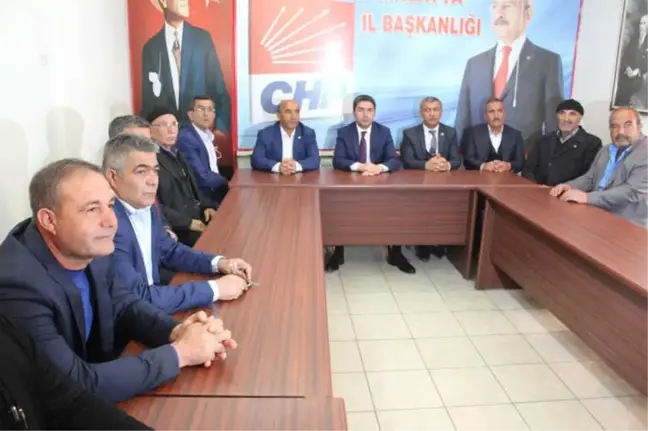 Muhtarlardan CHP'ye Ziyaret