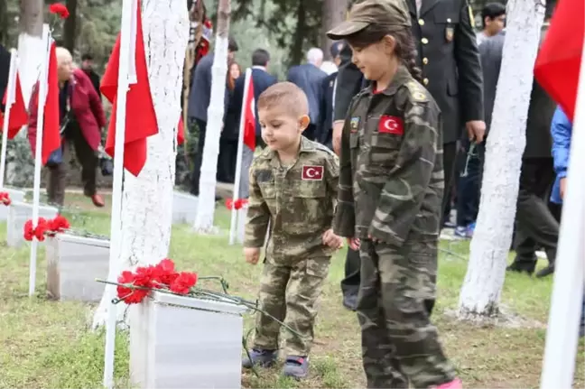 Bergama'da Çanakkale Zaferi ve Şehitleri Anıldı