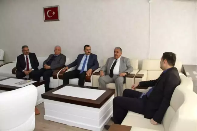 Eski Bakan Sümer'den Gülenç'e Ziyaret