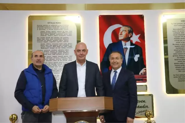 Ttf Başkanı Durmuş Batman Belediyesi'ni Ziyaret Etti