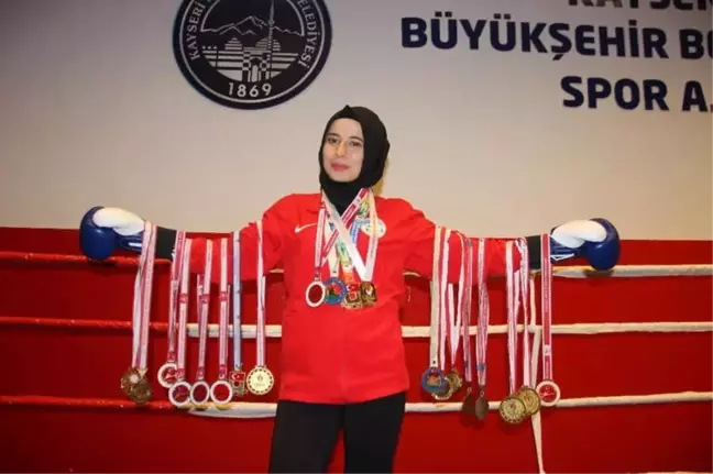 Önce Ağabeyine Karşı Çıktı Sonra Kendine Örnek Aldı