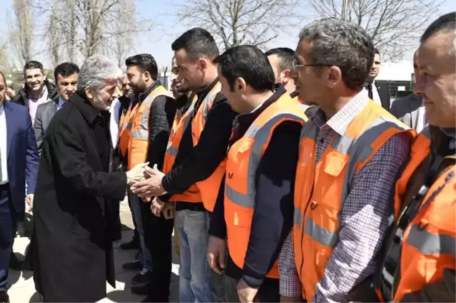 Başkan Tuna, Taksicilerin Teleplerini Dinledi