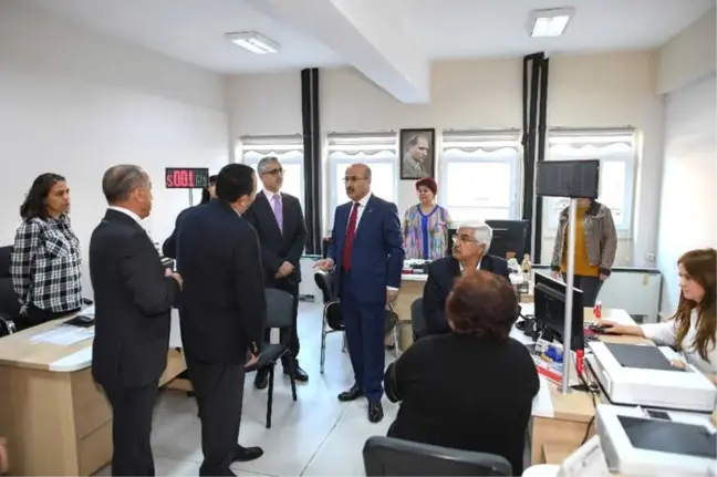 Vali Demirtaş, Nüfus ve Vatandaşlık Müdürlüğünde Yeni Sistemi İnceledi