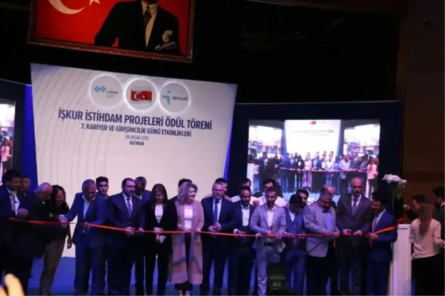 Aksoy, İstihdam Ödül Törenine Katıldı