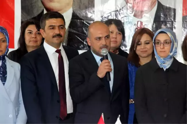 AK Parti'li Kadınlardan Mehmetçik ile Kilislilere Destek