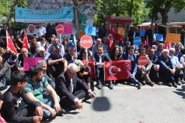 CHP Adıyaman'da Oturma Eylemi Yaptı