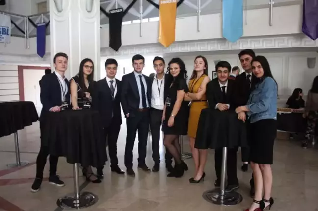 Lise Öğrencilerinden Hukuk Alanında Örnek Proje