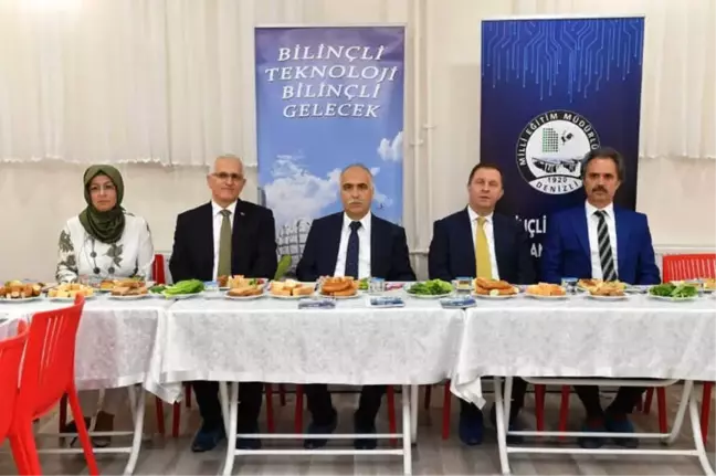 Bilinçli Teknoloji Kullanımı' Projesi Değerlendirme Toplantısı Yapıldı