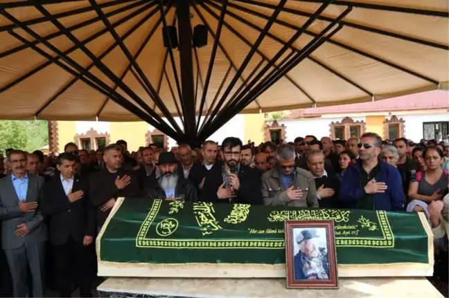 Kılıçdaroğlu'nun Amcası Tunceli'de Son Yolculuğuna Uğurlandı