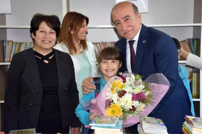 Bir Kitap Yolla, Bin Çocuk Okusun'