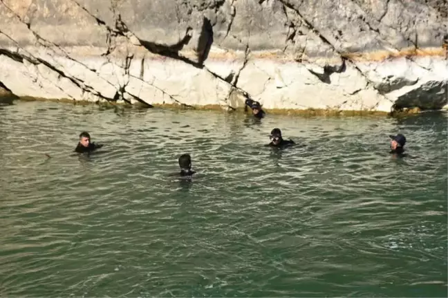 Kelkit Çayı'nda Kaybolan Muhtar 6 Gündür Aranıyor