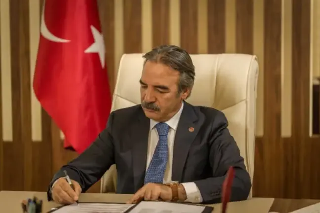 Rektör Bağlı, Nevşehirspor'u Tebrik Etti