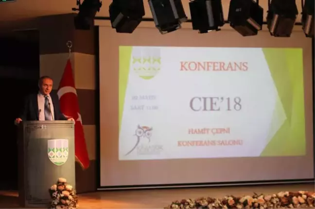 Kbü'de 'Geleceğe Doğru Adımlar' Temalı Konferans Yapıldı