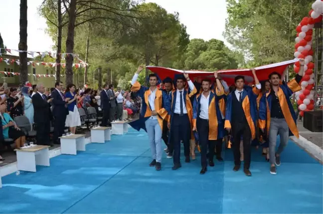 Dalaman Meslek Yüksekokulunda Mezuniyet Töreni Düzenlendi