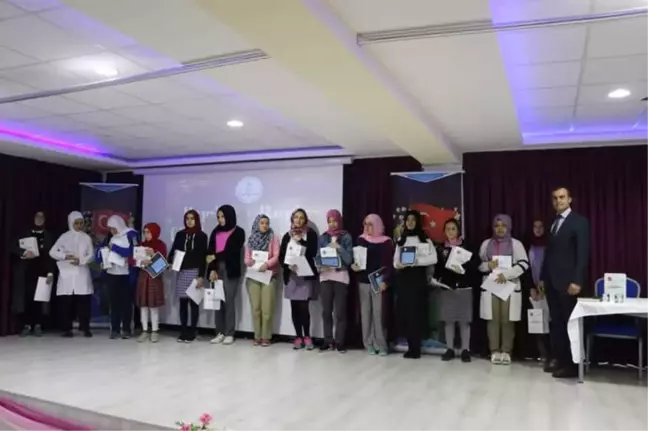 Biga'da Kuran-ı Kerim'i Güzel Okuma Yarışması Yapıldı