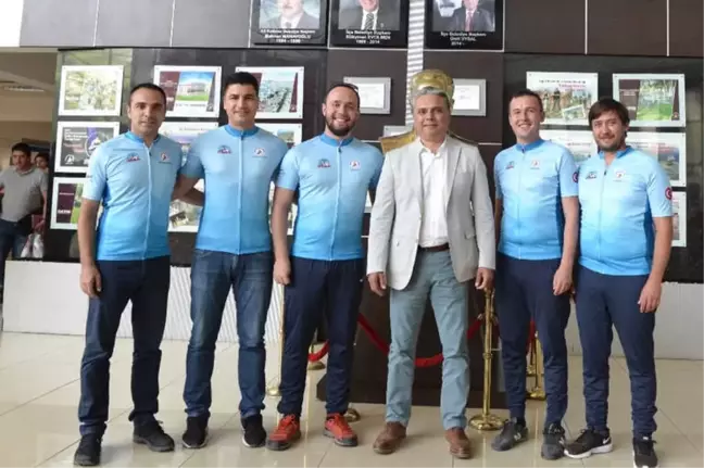Tayfa Bisiklet Grubu Samsun'a Pedallıyor