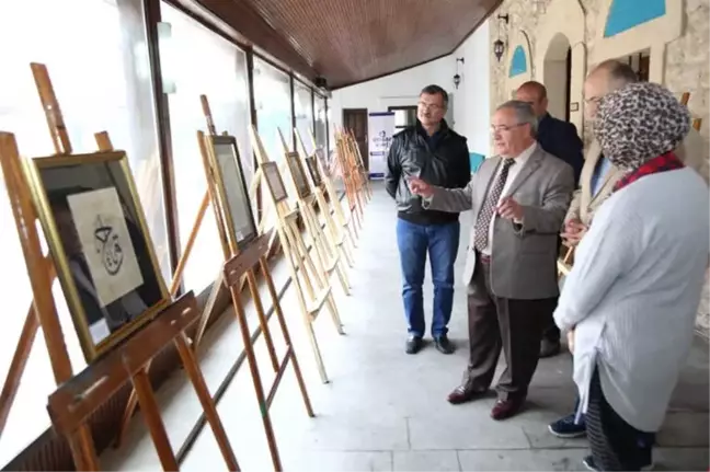 Ensar Vakfı'ndan Hüsn-i Hat ve Fotoğrafçılık Kursu