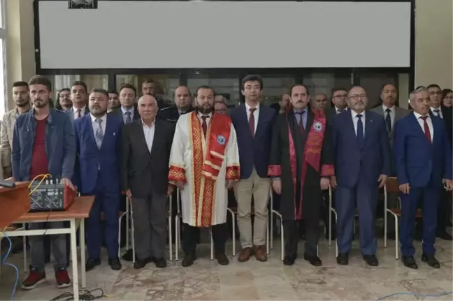 Ermenek Meslek Yüksek Okulunda Mezuniyet Coşkusu