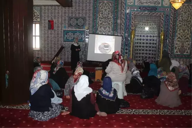 Hacı Adayları Bilgilendirildi