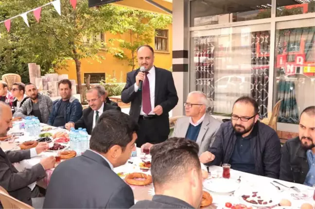 Başkan Özaltun Çarşı Esnafıyla Buluştu