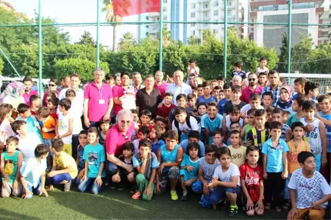 İskenderun'da Ücretsiz Yaz Spor Okulları Başlıyor