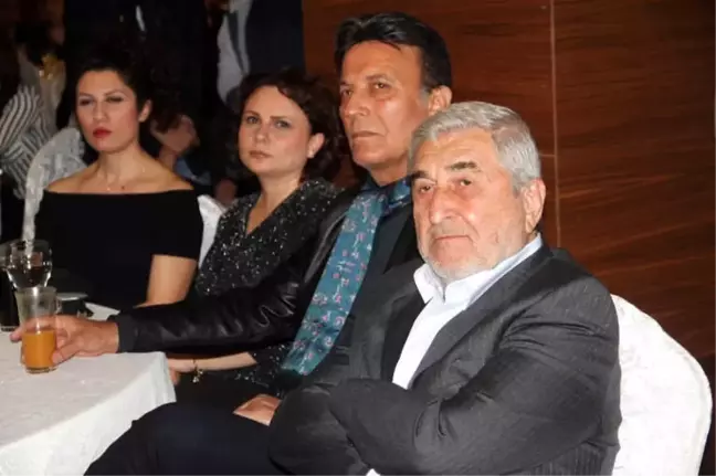 Ünlülerden İsrail ve ABD'ye Tepki