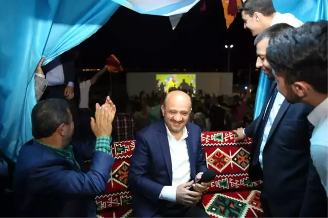 Başbakan Yardımcısı Fikri Işık, Erzurumlular'ın Sevincini Paylaştı