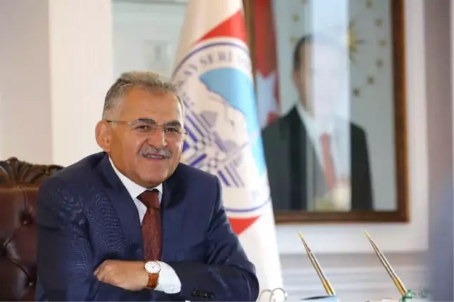 Başkan Dr. Memduh Büyükkılıç, Meksika'da Dünya Şampiyonu Olan Kayserili Sporcuyu Tebrik Etti