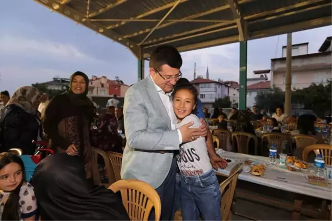 Gültepe'de İftar Sofrası Kuruldu
