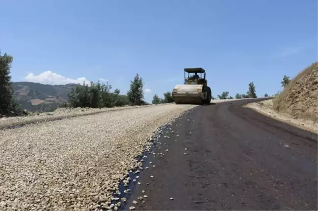 Manisa'nın Asfalt Sezonu Alaşehir'den Başlatıldı