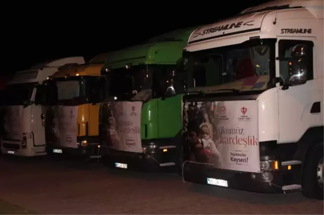 Kayseri'den Halep'e 11 Tır Yardım