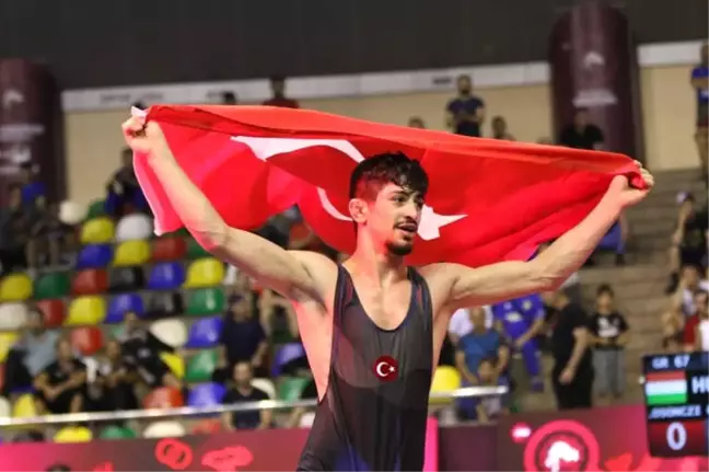 U23 Avrupa Güreş Şampiyonası'na Grekoromen Milli Takımı Damga Vurdu