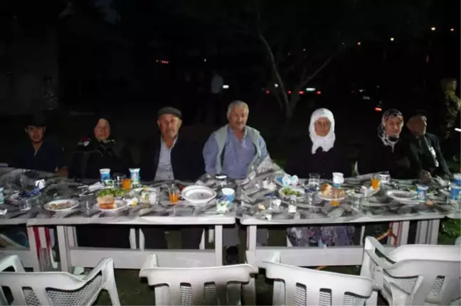 Gediz İlçe Jandarma Komutanlığı'ndan Şehit Aileleri ve Gazilere İftar