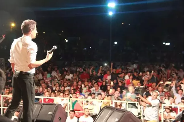 Mutlular Mustafa Yıdızdoğan'ın Konseriyle Coştu