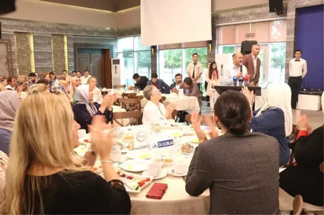 Başbakan Yarımcısı Fikri Işık, İnce'ye Lakap Taktı
