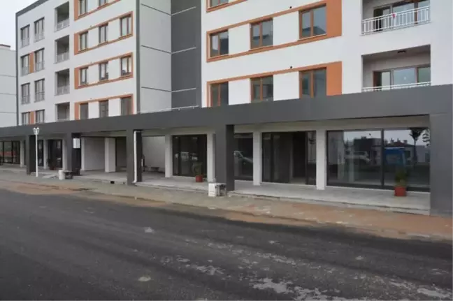 Yunuskent'te İşyerleri Teslim Ediliyor