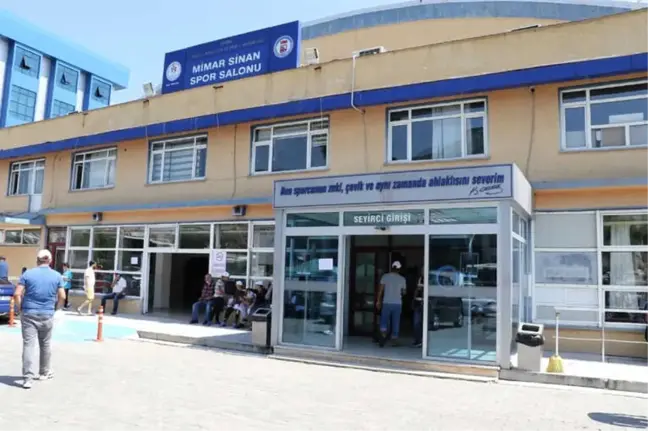 Kırkpınar'ın Yiğitleri Er Meydanı İçin Kayıt Yaptırmaya Başladı