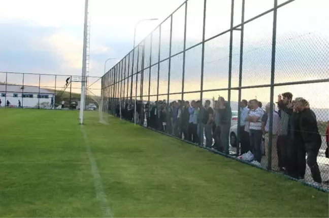 B.b. Erzurumspor'un Antrenmanına Yoğun İlgi