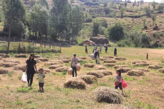 Hakkari'de Şehitleri Anma Günü Etkinlikleri