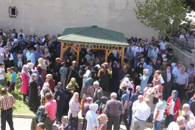 Bingöl'de 187 Kişilik Hac Kafilesi Dualarla Uğurlandı