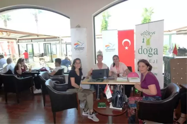 İskenderun'da Üniversite Adaylarına Ücretsiz Rehberlik Hizmeti Verildi