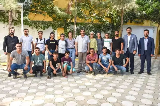Öğrencilerden Başkan Atilla'ya Bayram Ziyareti