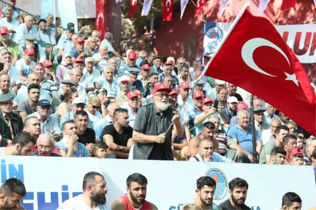 Karakucak Güreşleri Gözne'de Sona Erdi