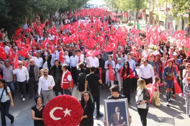 Eskişehir'in Düşmandan Kurtuluşu Coşkuyla Kutlandı