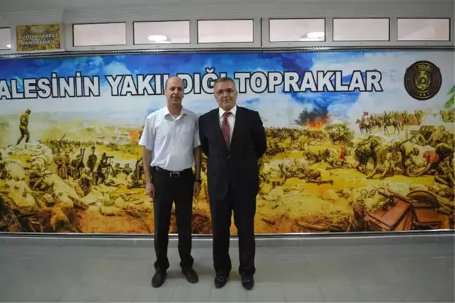 Şuhut Kaymakamı Boztepe Veda Ziyaretlerinde