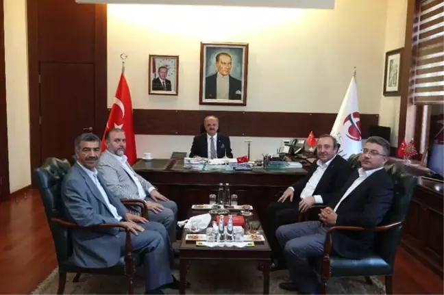 Vali Çakacak, Toç Bir-Sen Genel Başkanı Öztürk'ü Kabul Etti