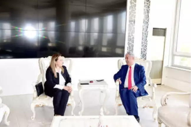 Yeni Rektör Aysun Bay Karabulut Başkan Polat'ı Ziyaret Etti