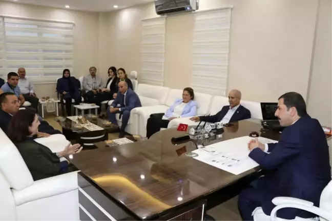 Yerel Yönetimler Başkan Yardımcısı Salih Fırat, Baydilli'yi Ziyaret Etti